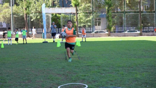 Başkan Çerçioğlu'nun destekleriyle Aydınlı çocuklar sporla gelişiyor