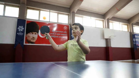Başkan Çerçioğlu'nun geleceğin sporcularına destekleri devam ediyor