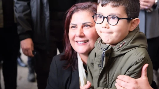 Başkan Çerçioğlu, pazaryerinde vatandaşlarla buluştu