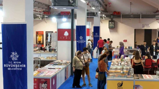 Başkan Çerçioğlu sevilen yazarları Aydınlılar ile buluşturmaya devam ediyor
