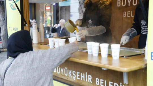 Başkan Çerçioğlu soğuk kış günlerinde esnaf ve vatandaşların yanında