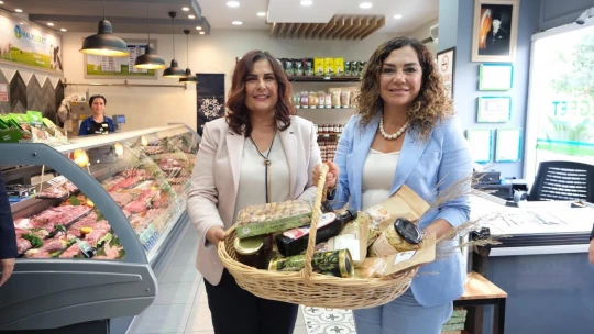 Başkan Çerçioğlu, Tekirdağ Belediye Başkanı Yüceer'e projelerini anlattı