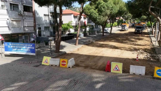 Başkan Çerçioğlu tüm ilçelerde yol yapım çalışmalarını sürdürüyor