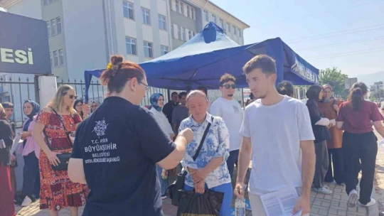 Başkan Çerçioğlu üniversite adaylarının yanında