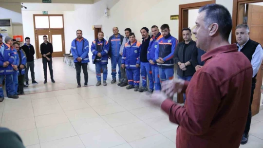 Başkan Ercan çalışanlarının yeni yılını kutladı