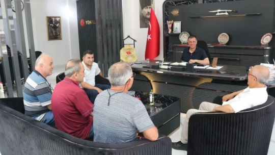 Başkan Ercan, vatandaşlarla bayramlaştı
