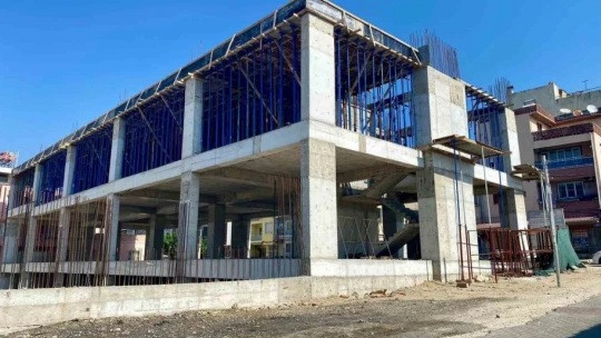 Başkan Erol'dan modern pazar yeri