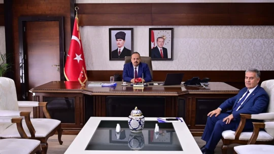 Başkan Erol'dan, Vali Canbolat'a festival daveti