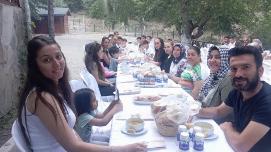 Başkan Erol şampiyon sporcuları ağırladı