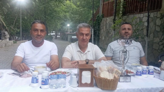 Başkan Erol şampiyon sporcuları ağırladı
