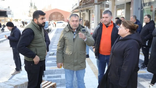 Başkan Gençay, Kent Lokantası'ndaki çalışmaları yerinde inceledi