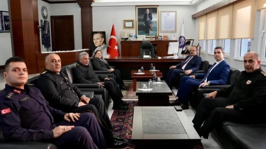 Başkan Gençay, Vali Canbolat'ı ağırladı