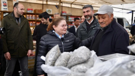 Başkan Gençay, vatandaşlarla bir araya geldi