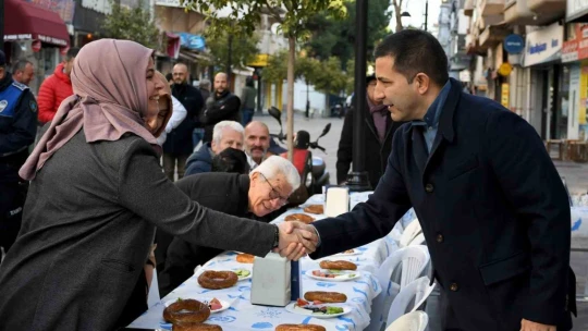 Başkan Günel esnaf buluşmalarına devam ediyor