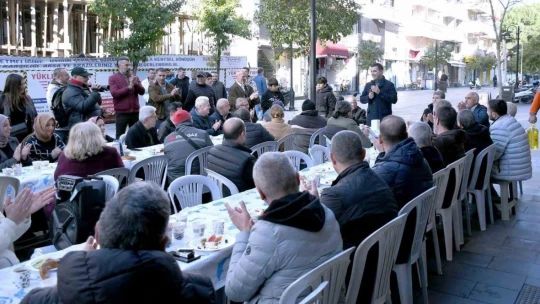 Başkan Günel esnaf buluşmalarına devam ediyor