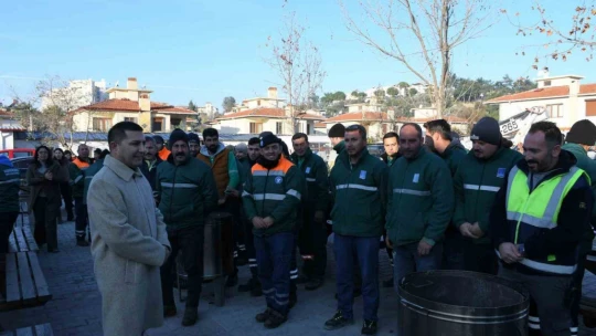 Başkan Günel, işçilerle kahvaltı yaptı
