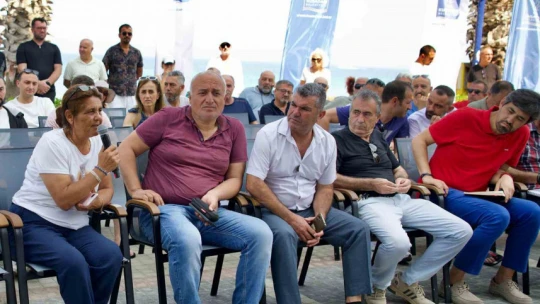Başkan Günel Kadınlar Denizi Mahallesi esnafıyla bir araya geldi
