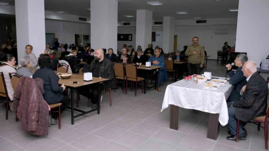 Başkan Günel vatandaşlarla yemekte bir araya geldi