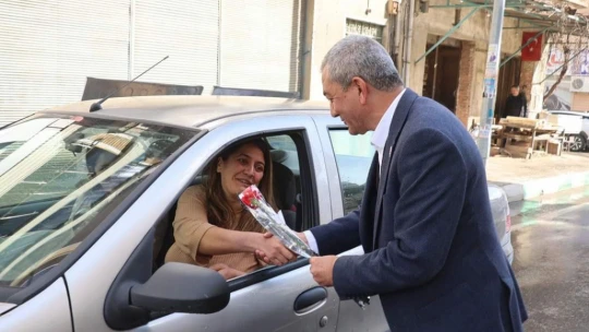 Başkan Kaplan kadınları unutmadı