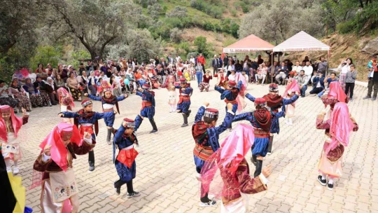 Başkan Kaya, çocukların mutluluğuna ortak oldu