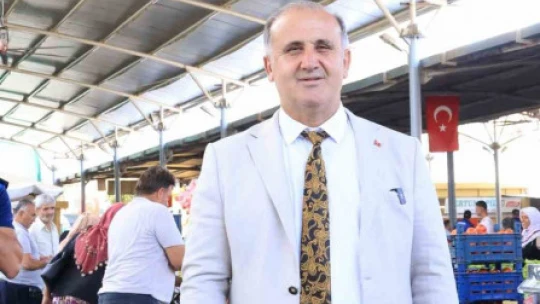Başkan Kaya'dan Cuma Pazarı'na serinleten dokunuş