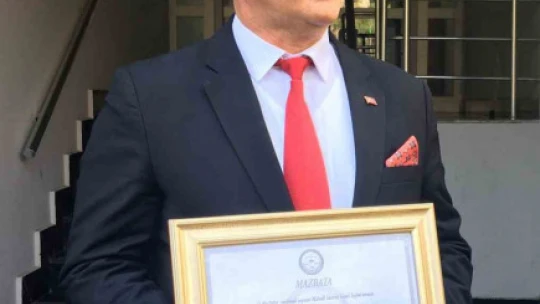 Başkan Kaya mazbatasını aldı