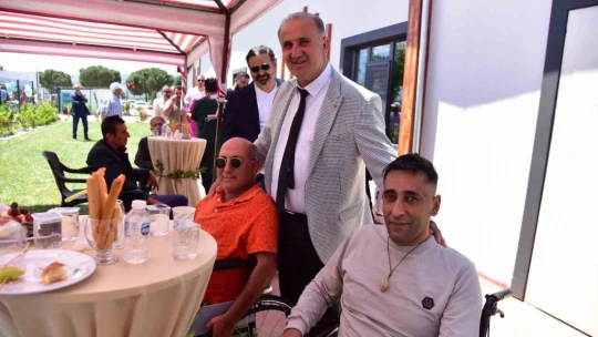 Başkan Kaya sevinçlerine ortak oldu