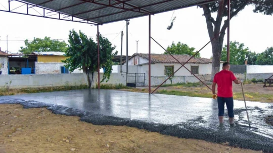 Başkan Kaya Yazıdere Mahallesi'ndeki çalışmaları yerinde inceledi
