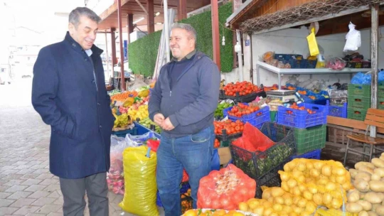 Başkan Künkcü: 'Alışverişinizi yerel esnaftan yapın, Aydın kazansın'