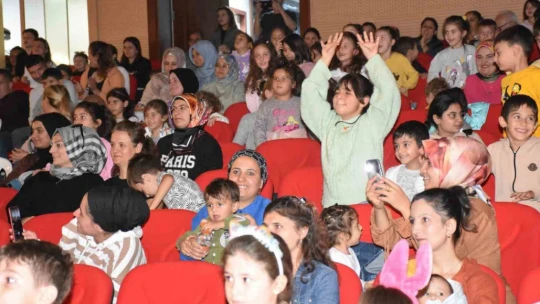 Başkan Öndeş'ten çocuklara ara tatil hediyesi