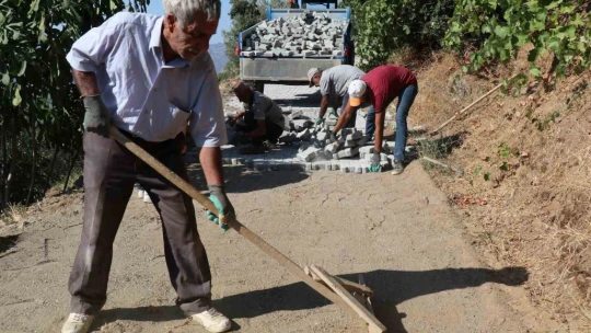 Başkan Özel: 'Her mahalleye, her vatandaşa eşit hizmet ediyoruz'