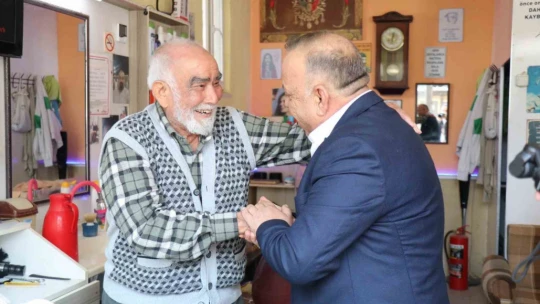 Başkan Özel: 'Regaip Kandili, dualarımızın kabul olması için güzel bir fırsattır'