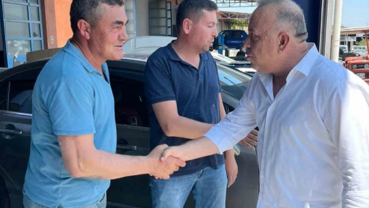 Başkan Özel, esnaflarla bir araya geldi