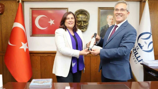 Başkan Tetik, 49 günde 15 bin kişiyi ağırladı