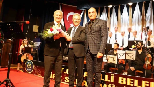 Başkan Tetik ilk müjdesini Bahar Konseri'nde verdi