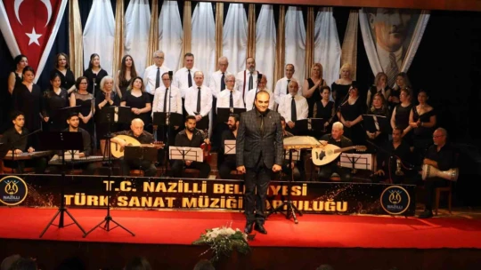 Başkan Tetik ilk müjdesini Bahar Konseri'nde verdi