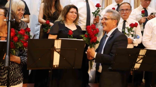 Başkan Tetik ilk müjdesini Bahar Konseri'nde verdi