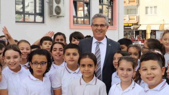 Başkan Tetik İlköğretim Haftası etkinliklerine katıldı