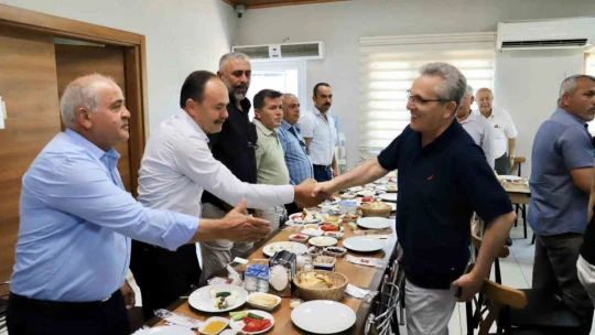 Başkan Tetik, muhtarlarla kahvaltıda buluştu