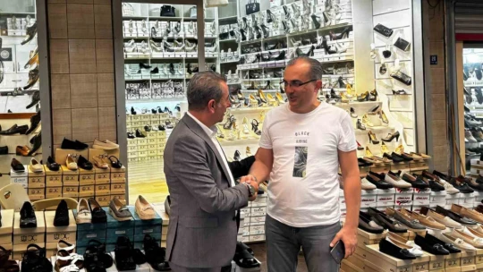 Başkan Yetişkin Ayakkabıcılar Çarşısı esnafı ile buluştu