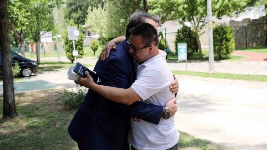 Başkan Yetişkin, Down Sendromlu Ozan'ın kalbine dokundu