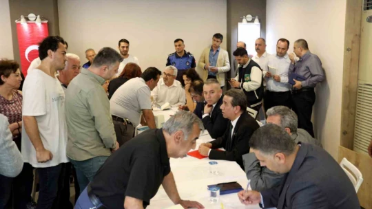 Başkan Yetişkin Efeler halkıyla buluştu