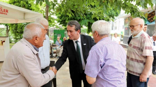 Başkan Yetişkin Efeler halkıyla buluştu