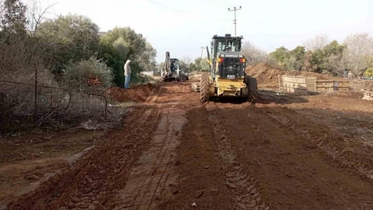 Başkan Yetişkin, Efeler'in ulaşım ağını güçlendiriyor