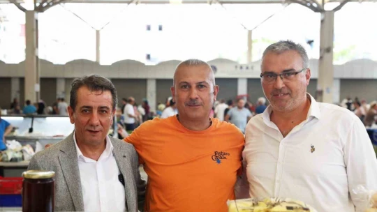 Başkan Yetişkin esnaf ve vatandaşlarla bir araya geldi
