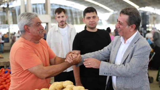 Başkan Yetişkin esnaf ve vatandaşlarla bir araya geldi
