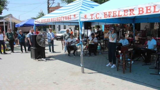Başkan Yetişkin'in Kocaarap Zeybeği performansı beğeni topladı
