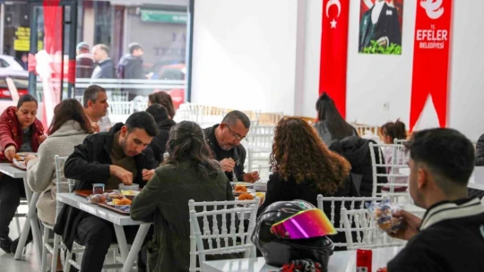Başkan Yetişkin'in sosyal projeleri memnun ediyor
