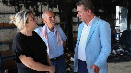 Başkan Yetişkin, iş yeri yanan esnafla görüştü