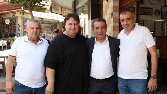 Başkan Yetişkin mahalle ziyaretlerini sürdürüyor